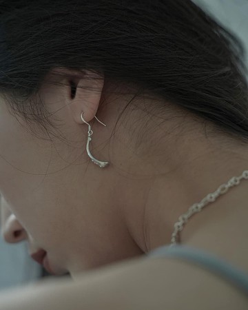 蝕刻紋流體耳環_925銀