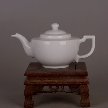 大明 白釉刻龍紋天字款執壺 仿明代古玩古董瓷器復古裝飾收藏擺件