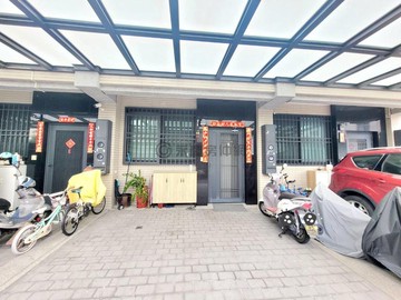 草屯中原國小旁輕屋齡幸福美滿四房車庫別墅｜南投縣草屯鎮坪腳巷