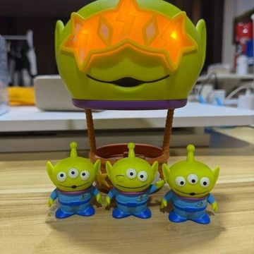 ⚡️小象嚴選⚡️【正品代購】肯德基聯名玩具總動員三眼仔飛船變形夜燈玩具百變