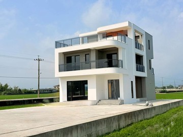礁溪近市區交流道孝親房大四房現代風全新農舍｜宜蘭縣礁溪鄉塭底路