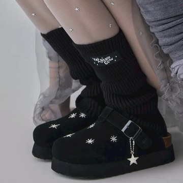 💕新品上架【梨花娘】🔥韓國IG爆紅熱賣前3名鞋款 Ozzie 與 Lofa Seoul 聯名麂皮穆勒鞋 情人禮物 生日禮物 聖誕禮物