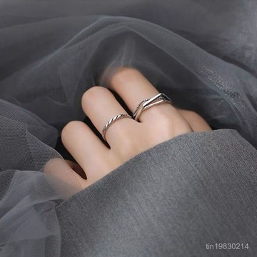 🔥限時下殺🔥【6631人收藏】S925純銀交叉戒指冷淡風高級女款網紅爆款小衆設計指環酷女潮高冷
