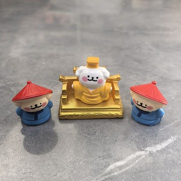 臺灣現/🎀擺件 桌面可愛擺件 迷你擺件朕封你爲狗官!可愛皇帝小狗龍椅車載桌面工位治癒系裝飾小擺件