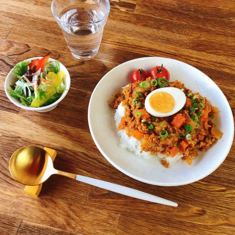 カレー皿 パスタ皿 食器 メタ玉19cm深皿 粉引 パスタボウル カレーボウル 業務用 白い食器 黒い食器 カフェ食器 おしゃれ シンプル 洋食器 和 食器 通販 Lineポイント最大0 5 Get Lineショッピング