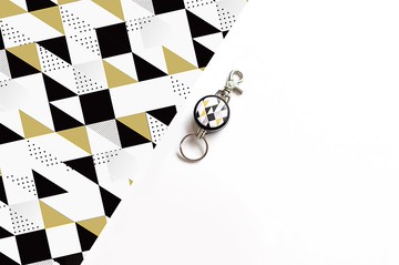 i好溜 伸縮鑰匙圈 -簡約大自然系列-上班途中_AYP3