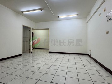 專任拉拉port旁電梯3房單坪不用22.5萬｜台中市東區和平街