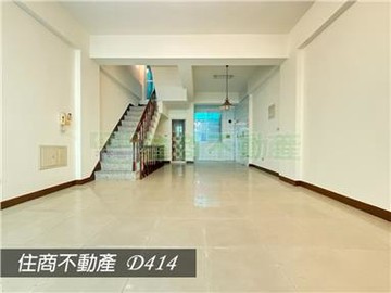 鄰東橋大四房庭院車墅(專)｜台南市永康區永二街