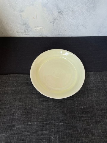 @studio_florero 鵝黃 淺盤 | 壺承 | 飾品盤