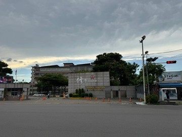 大里修平科大｜輕齡透天七套房收租聖品｜台中市大里區工業二路