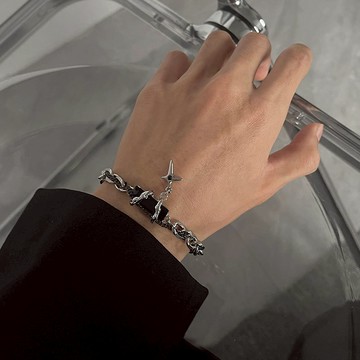 【衣衫倉庫】手鍊 鈦鋼 設計感 飾品 韓國  星星  寶石  手鍊男 冷淡風 小眾設計