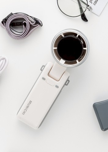 MUNICHI 小旋風勁速摺疊扇