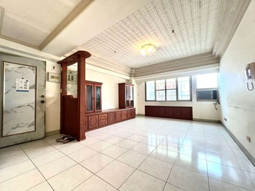 R15生態捷運站旁 景觀高樓層大四房車位｜高雄市左營區文自路