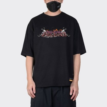 康可-步行者地獄Tee Pedestrian Hell Tee