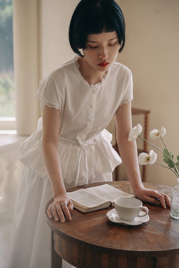 白色 法式復古蕾絲花邊束腰洋裝 荷葉邊假兩件連衣裙 夏季小白裙