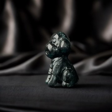 烏雞翡翠貴賓狗擺飾擺件 | 裸石 | 天然緬甸玉翡翠A貨 | 送禮