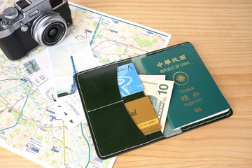 REIS 真皮護照夾