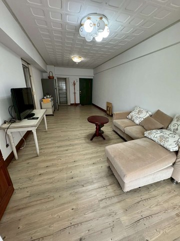 亞灣生活圈｜正勤國宅雅緻三房｜高雄市前鎮區中華五路