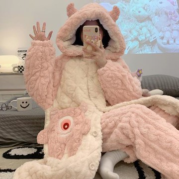 珊瑚絨睡袍女秋冬季三層夾棉睡衣2022年新款加絨加厚法蘭絨家居服