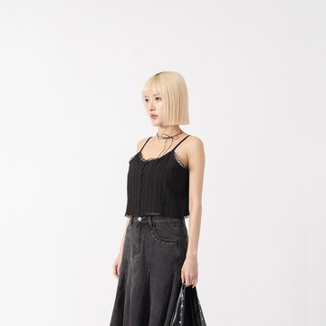 QUEENSHOP_F 女裝 蕾絲緹花細肩罩衫背心 兩色售 現+預 【01099885】
