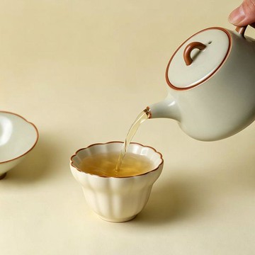 臺灣/免運✨茶杯  主人杯米黃汝窯主人杯陶瓷茶杯個人專用單杯家用品茗杯功夫茶具單個茶碗