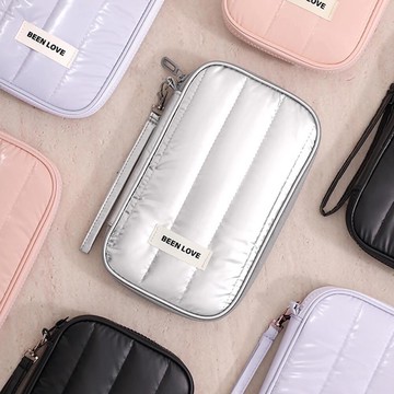 羽絨泡泡護照包 RFID防盜 護照夾 護照套 證件夾 RFID 防盜刷 證件收納包