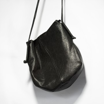 [米蘭精品] 單肩包真皮側背包-簡約黑色植鞣羊皮女包情人節生日禮物73vd36