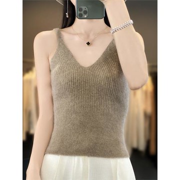 2024冬新款V領羊絨衫女羊毛吊帶背心修身顯瘦無袖內搭針織打底衫