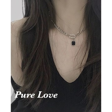 Pure Love樂芙 / 正韓 鈦鋼【316L醫療鋼】G01091方鑽鏤空鏈條不對稱鎖骨鏈 短項鏈 / 銀