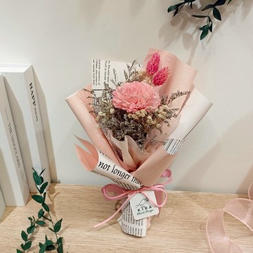 【KIRA與花花藝】母親節限定/only you香氛康乃馨花束-珍愛粉/母親節花束/禮物/母親節/乾燥花束/永生花花束
