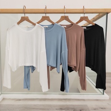 【太妮絲KK08】現貨 正韓 闆娘自留款 短版泡泡袖上衣 素色 彈力 落肩 長袖上衣 東大