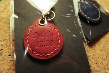 藝創小間 | 1+1 客製化 刻字 植鞣革 鑰匙圈 畢業禮物 情人節