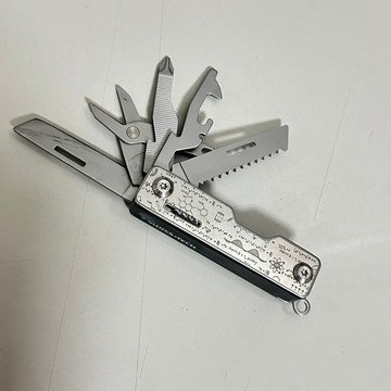 [沐沐屋] SWISS+TECH 多功能戶外隨身工具 數學公式-