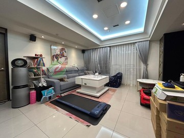 凡登綠地划算大空間雙車位｜新北市新莊區立信一街