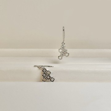 銀色925純銀蜂巢耳環/925銀 輕珠寶 勾式耳環 白K金色 純銀耳環