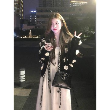 (免運)韓版時尚高級感立體花朵針織開衫毛衣女秋冬新款寬松保暖外搭上衣