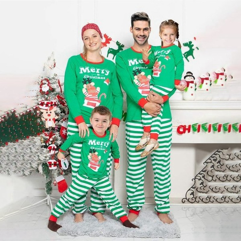 クリスマス 親子ペア ルームウェア クリスマスパジャマ 親子コーデ 家族お揃い 衣装 プレゼント 部屋着 オールインワン パジャマ 通販 Lineポイント最大get Lineショッピング