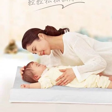 可開票 免稅免運 寶寶換尿片尿布臺嬰兒護理臺床上寶寶按摩撫觸新生兒操作臺床中床 快速出貨RB0223