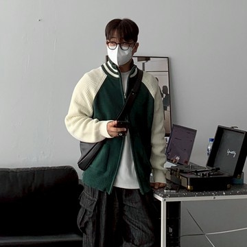 正韓學院風拚色拉鍊針織外套 2色 YUPPIE 現貨優惠商品