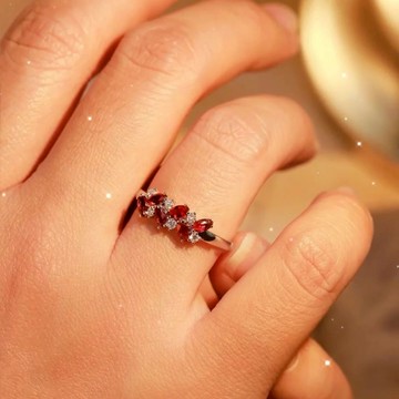隔日到貨 紫薇花 鴿血紅 紅石榴石 戒指 莫桑鑽 水晶 固定戒圍 不退色 美國戒圍 A274