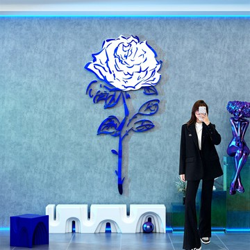 克萊因藍網紅拍照區布置背景墻面創意服裝店裝飾品擺件ins風道具