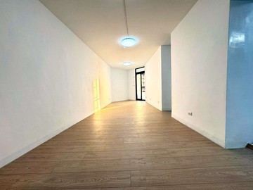 果貿社區~瑞豐商圈~翻新~低總價3房｜高雄市左營區果峰街