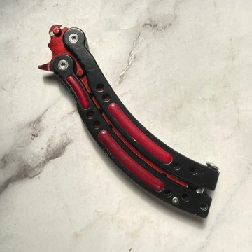 [沐沐屋] CSGO 蝴蝶刀 練習刀 未開刃 紅黑屠殺紋路 彎刀 甩刀 鋅合金 遊戲周邊 轉刀 蝴蝶梳 影魔 @k