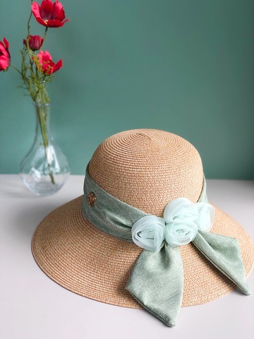 原創翠綠色花朵帽子