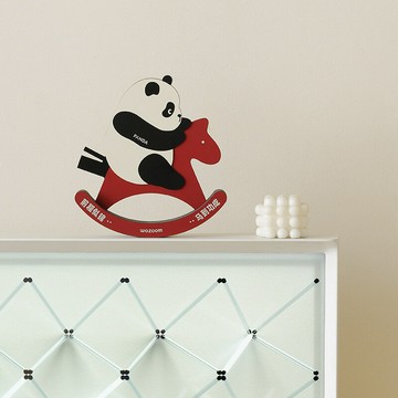 【含稅/免運】 創意熊貓搖擺桌面擺件客廳電視柜玄關裝飾喬遷新居禮品