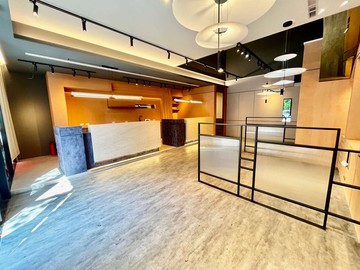 泓瑞恆昕｜正東興路河畔臨路店面｜挑高夾層S8｜台中市南區東興路一段