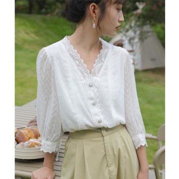 V領白色襯衫女2025春新款法式別致仙氣蕾絲雪紡上衣女七分袖洋氣