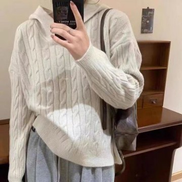 La Belleza韓版素色連帽麻花軟糯寬鬆包芯紗柔軟針織毛衣