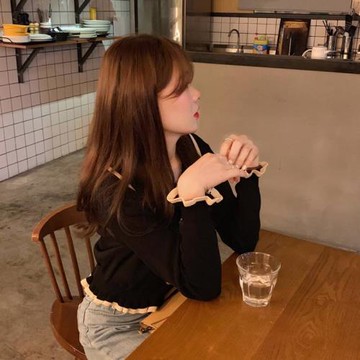 毛衣外套針織開衫女2025新款短款高級感chic春早秋氣質上衣娃娃領