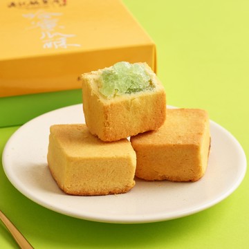 快速出貨 / 節慶送禮 / 春節送禮🎁【港記酥皇】哈密瓜酥8入禮盒－寶島水果系列禮盒(蛋奶素可食)